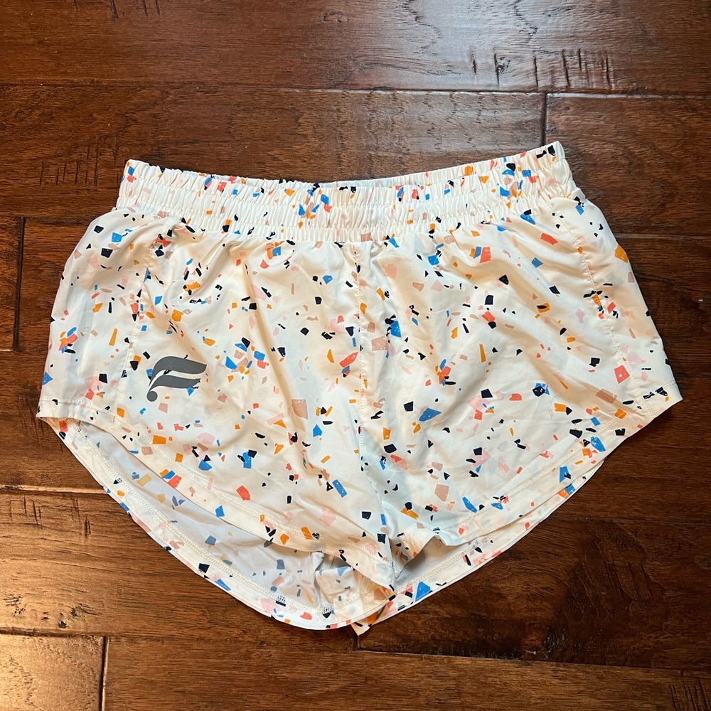 Fabletics shorts - confetti color